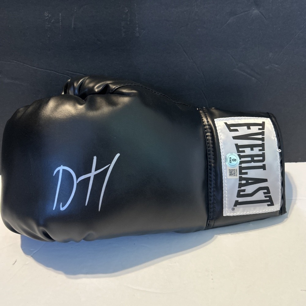 Devin Haney The Dream Signed Black Left Everlast Boxing Glove Beckett COA